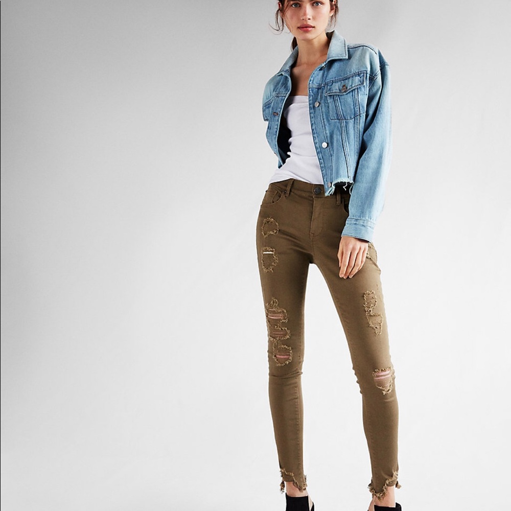 ✨HP🎉Nwt Express Destroyed Stretch Ankle Legging